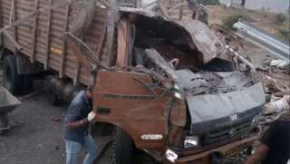 Maharashtra: 17 killed in truck accident on Pune-Satara highway near Khandala