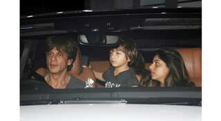 SRK turns chauffeur as he returns to Mumbai with AbRam, Suhana & Gauri