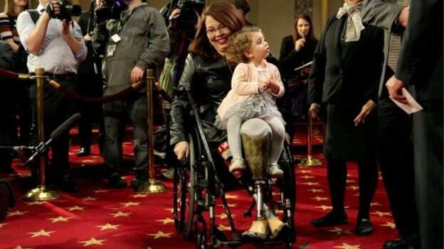 Tammy Duckworth, 50, becomes first US senator to give birth in office Tammy Duckworth, 50, becomes first US senator to give birth in office