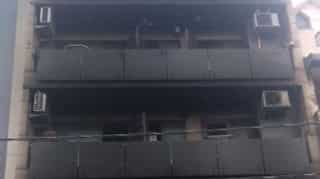 Delhi: 4 killed in major fire in building