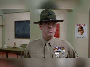'Full Metal Jacket' star R Lee Ermey dies at 74