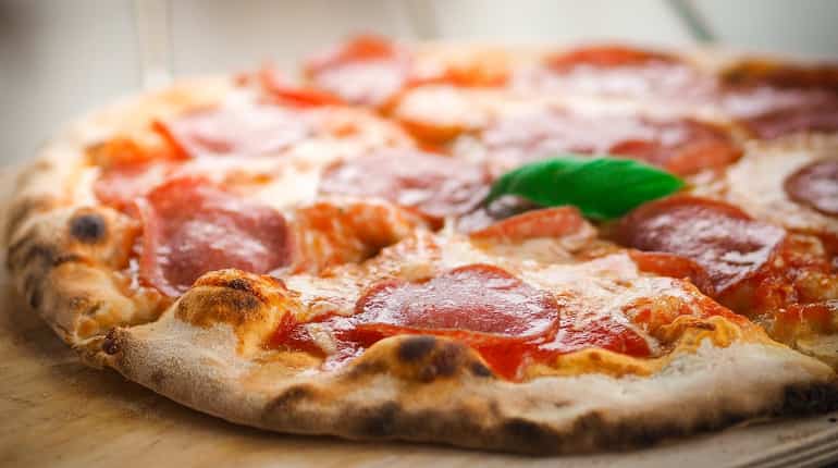 Uttar Pradesh: Woman sub-Inspector demands pizza for FIR, suspended