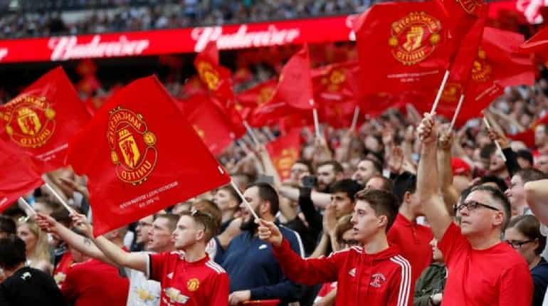 Manchester United outplay Spurs to enter finals of FA Cup Manchester United outplay Spurs to enter finals of FA Cup