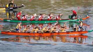 China: 17 dead as dragon boat capsizes