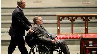 Former president George HW Bush re-admitted to hospital