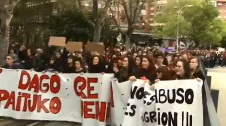 Spain: More than 30,000 people protest against Pamplona gang rape Spain: More than 30,000 people protest against Pamplona gang rape