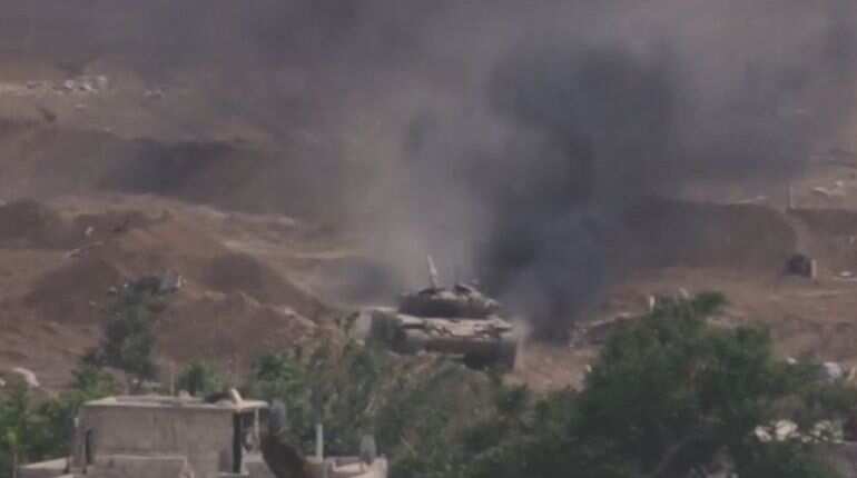 Syrian army advance into industrial zone of al-Qadam