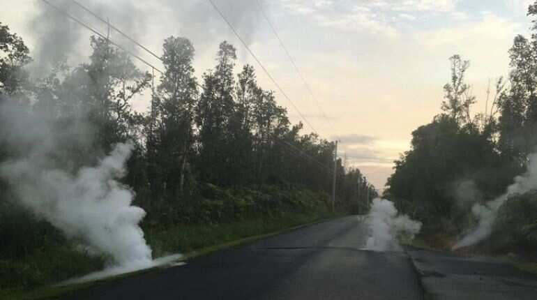Earthquakes, lava fissures could last for months on Hawaii: US Geological Survey