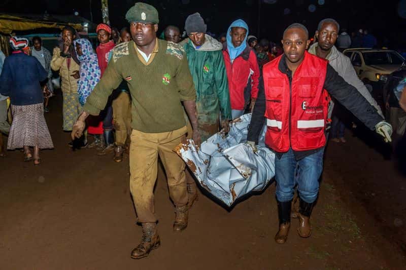 Kenyan dam bursts causing 'huge destruction', 20 deaths Kenyan dam bursts causing 'huge destruction', 20 deaths