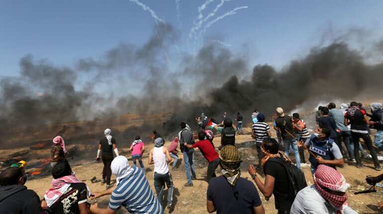 Israeli troops kill Palestinian man in West Bank clashes Israeli troops kill Palestinian man in West Bank clashes