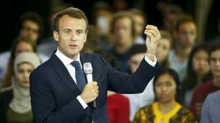 Emmanuel Macron urges European army to defend against Russia, US