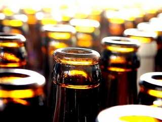 Can drinking alcohol raise your heart rate?