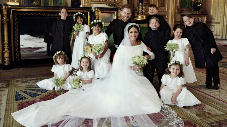 Meghan and her little bridesmaids