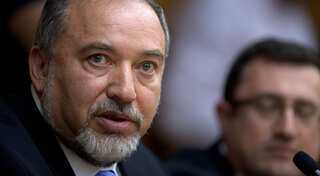 Israel's new defence minister to visit US, negotiate a new defence aid pact