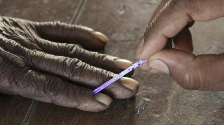 RR Nagar assembly polls: 21% voter turnout as recorded till 11 am RR Nagar assembly polls: 21% voter turnout as recorded till 11 am