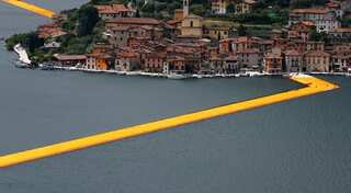 Walk on water at Italian lake 'Floating Piers' installation