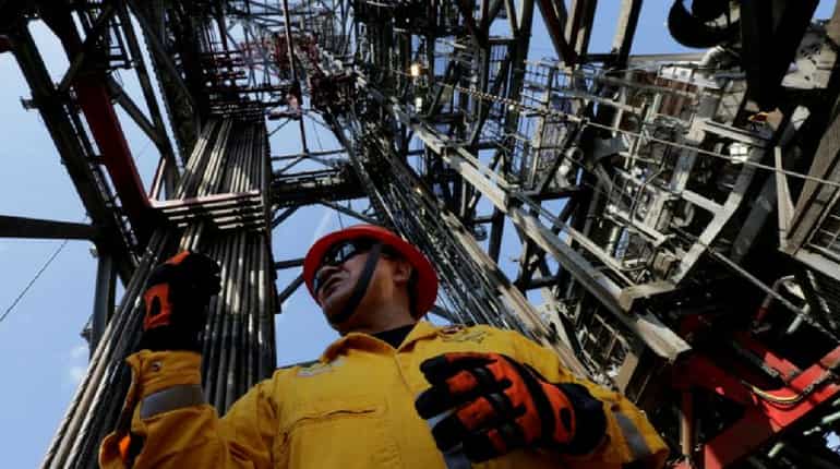 Oil prices ease after sharp gains; eyes on OPEC supply moves Oil prices ease after sharp gains; eyes on OPEC supply moves
