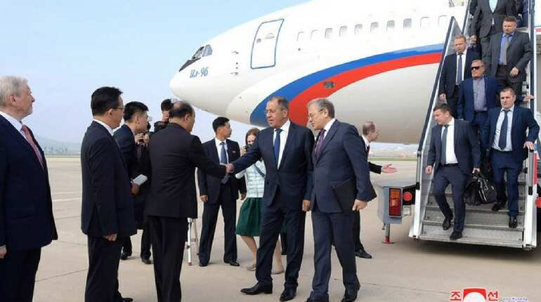Russia's Lavrov meets North Korea's Kim in Pyongyang, invites him to Moscow Russia's Lavrov meets North Korea's Kim in Pyongyang, invites him to Moscow
