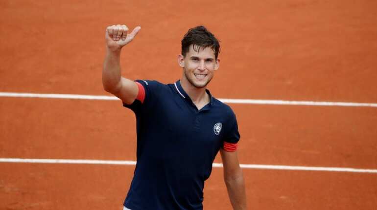 French Open: Dominic Thiem eases past Alexander Zverev to enter semi-final French Open: Dominic Thiem eases past Alexander Zverev to enter semi-final