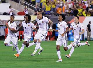 Copa: Dull draw for 90 minutes, then Columbia beat Peru 4-2 on penalities