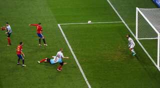 Euro: Spain walk all over Turkey, then cruise to last 16 with 3-0 win