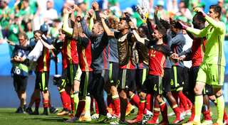 Belgium batter Ireland, Lukaku scores twice
