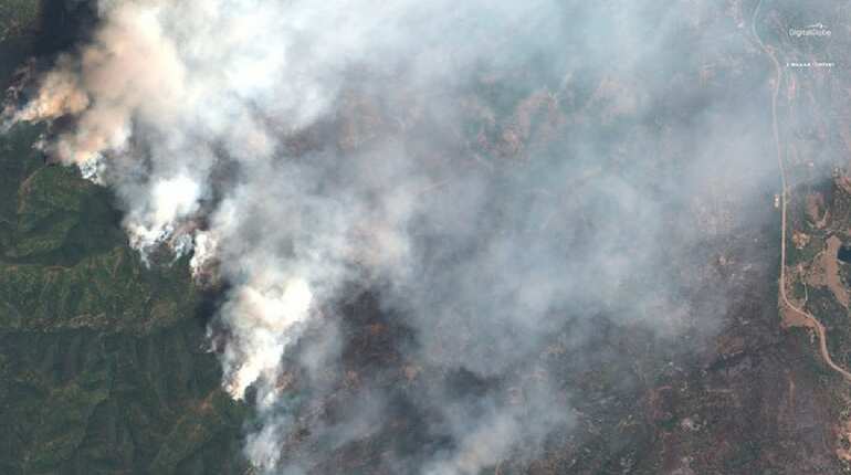 Winds, high temperatures forecast as large wildfires burn in western US Winds, high temperatures forecast as large wildfires burn in western US