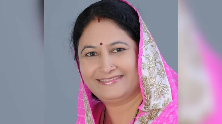 Karni Sena threatens Rajasthan education minister to chop off her nose and ears