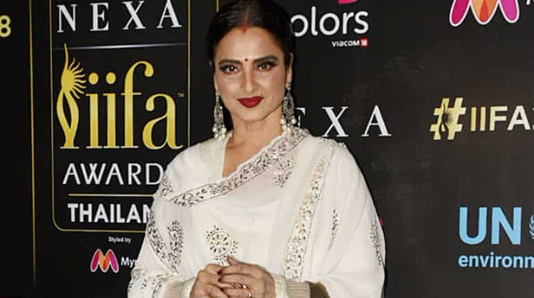 Rekha's Mumbai bungalow sealed after security guard tests Covid-19 positive