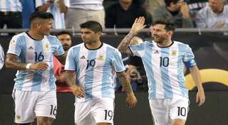 Messi scores record goal as Argentina thrash Venezuela