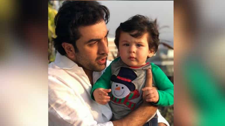 Ranbir Kapoor is a fan of Taimur Ali Khan, says he also checks his nephew's photos online Ranbir Kapoor is a fan of Taimur Ali Khan, says he also checks his nephew's photos online