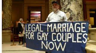 Gay marriage: Europe split in two