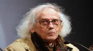 Christo fans told rain may prevent walking on water