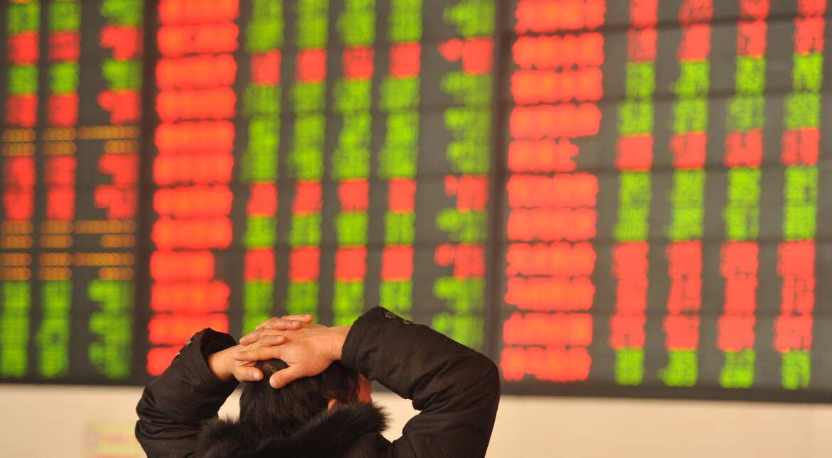 Asian stocks up, opinion polls show Britain may remain in EU