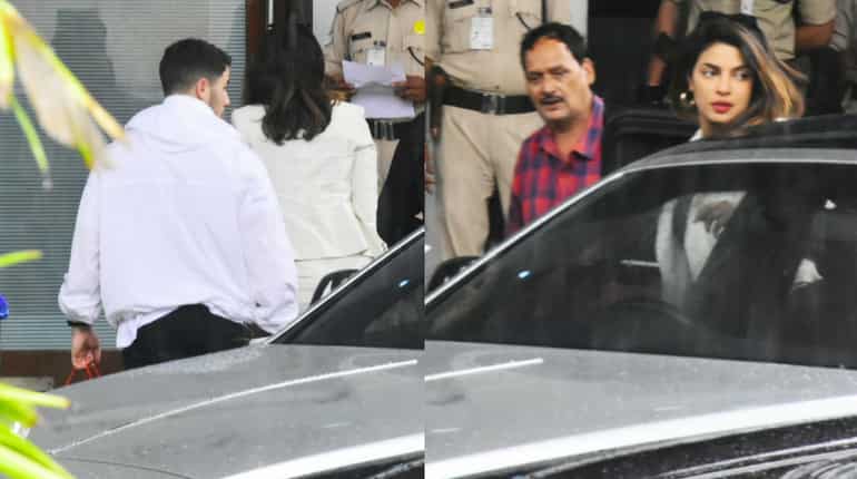 Priyanka Chopra takes rumoured beau Nick Jonas for a beach holiday, cousin Parineeti accompanies Priyanka Chopra takes rumoured beau Nick Jonas for a beach holiday, cousin Parineeti accompanies