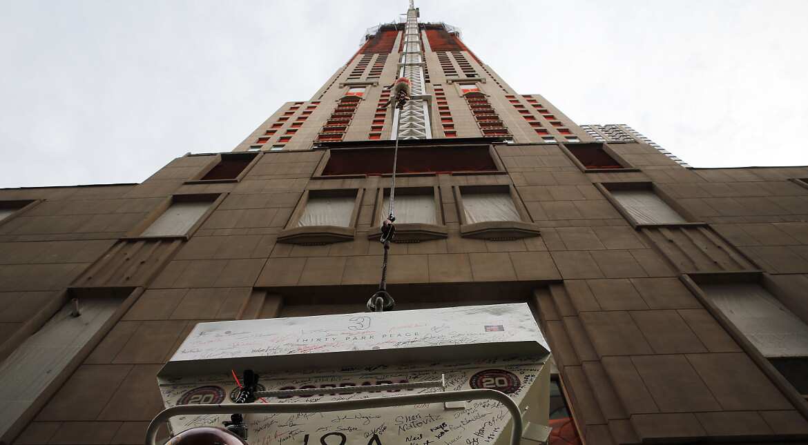 Despite flourishing economy, Pak's 'violent past' keeping investors at bay