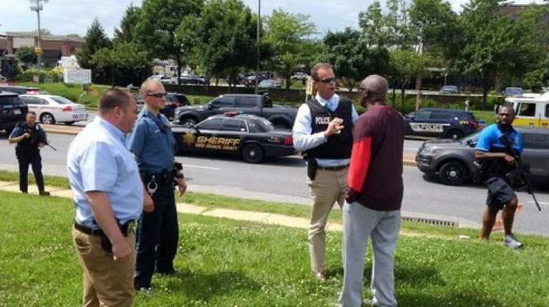 5 people killed, several injured after newsroom shooting in US 5 people killed, several injured after newsroom shooting in US