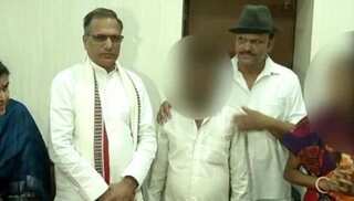 Madhya Pradesh: BJP leader asks Mandsaur rape victim's kin to 'thank' party MP for visiting hospital