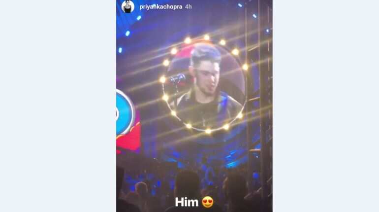 Priyanka Chopra's Instagram post rakes link-up rumours with Nick Jonas