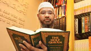 PM Modi did not ask for extradition of Zakir Naik, claims Malaysian PM