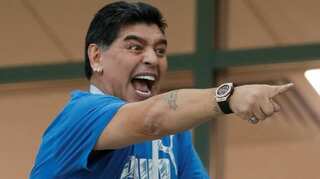 Maradona under investigation after he praises President Maduro