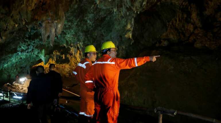 Thai boys stuck in cave: What we know so far Thai boys stuck in cave: What we know so far