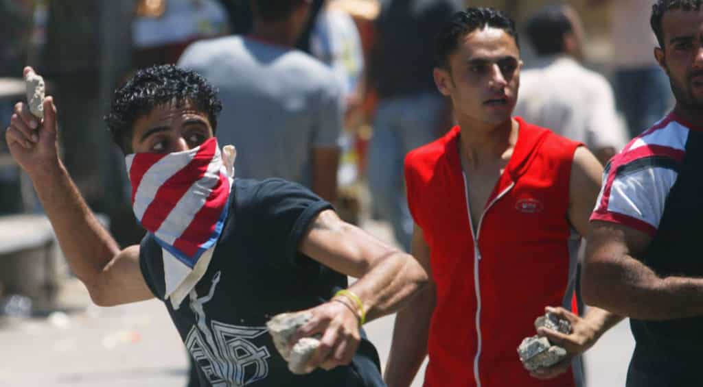 Israeli troops kill Palestinian stone-thrower in West Bank