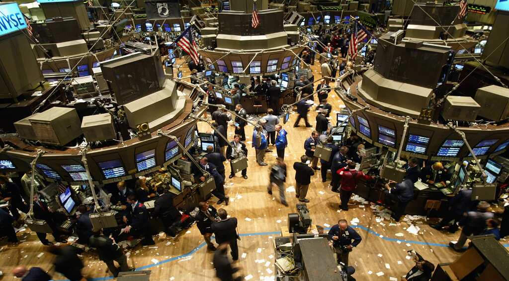 Asian shares rise as Britain expected to stay in EU