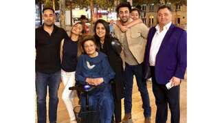 Ranbir celebrates mom Neetu Kapoor's 60th birthday with family in Paris; see pics