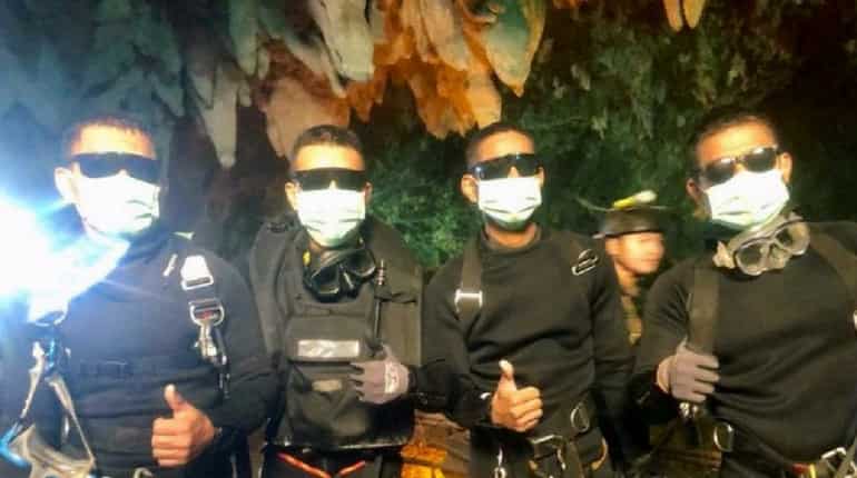 Good job rescuers!