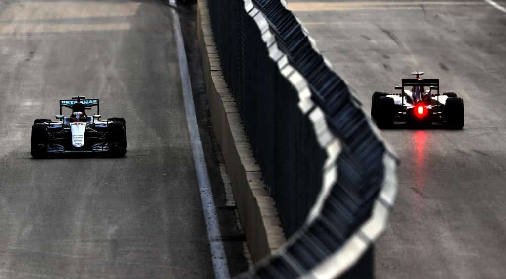 Virtual formula race on cards in Vegas