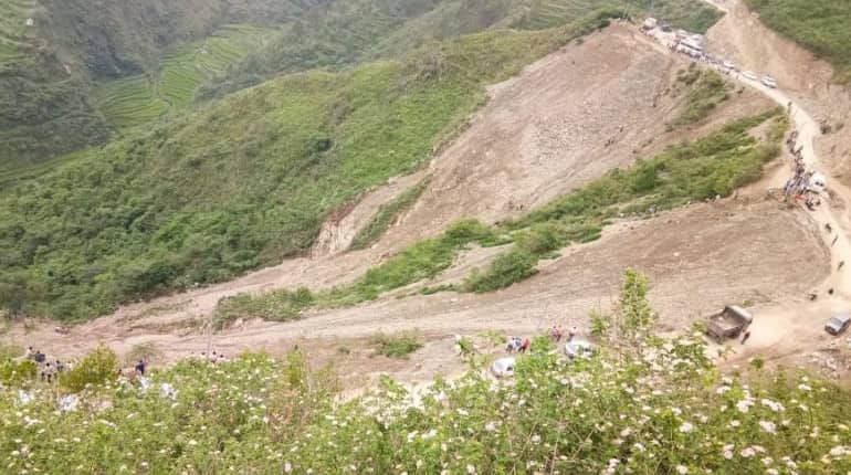 Uttarakhand: 14 dead, 18 injured after bus falls into 250-metre gorge