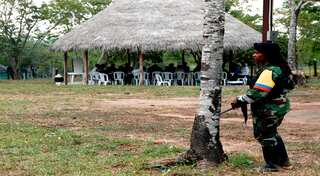 Ban Ki-moon and Venezuela's Maduro arrive for Colombia-FARC agreement