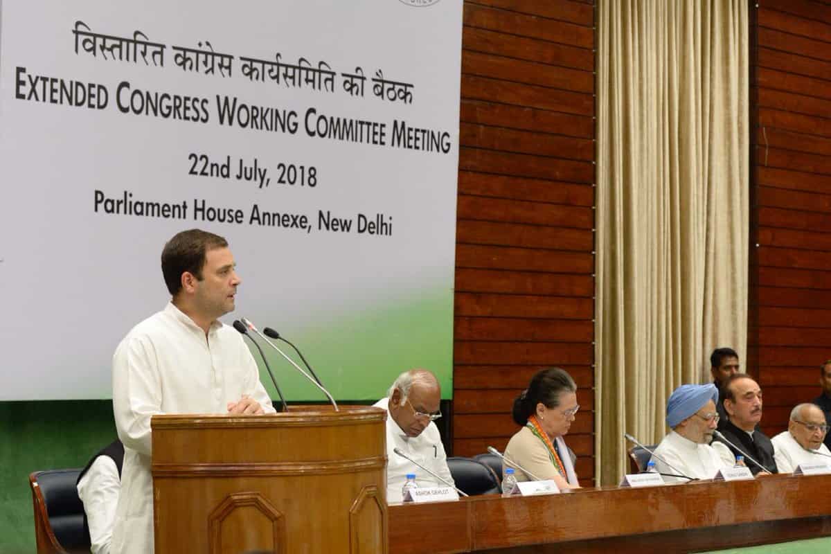 CWC authorises Rahul Gandhi to take decisions on pre-poll, post-poll alliances: Sources CWC authorises Rahul Gandhi to take decisions on pre-poll, post-poll alliances: Sources